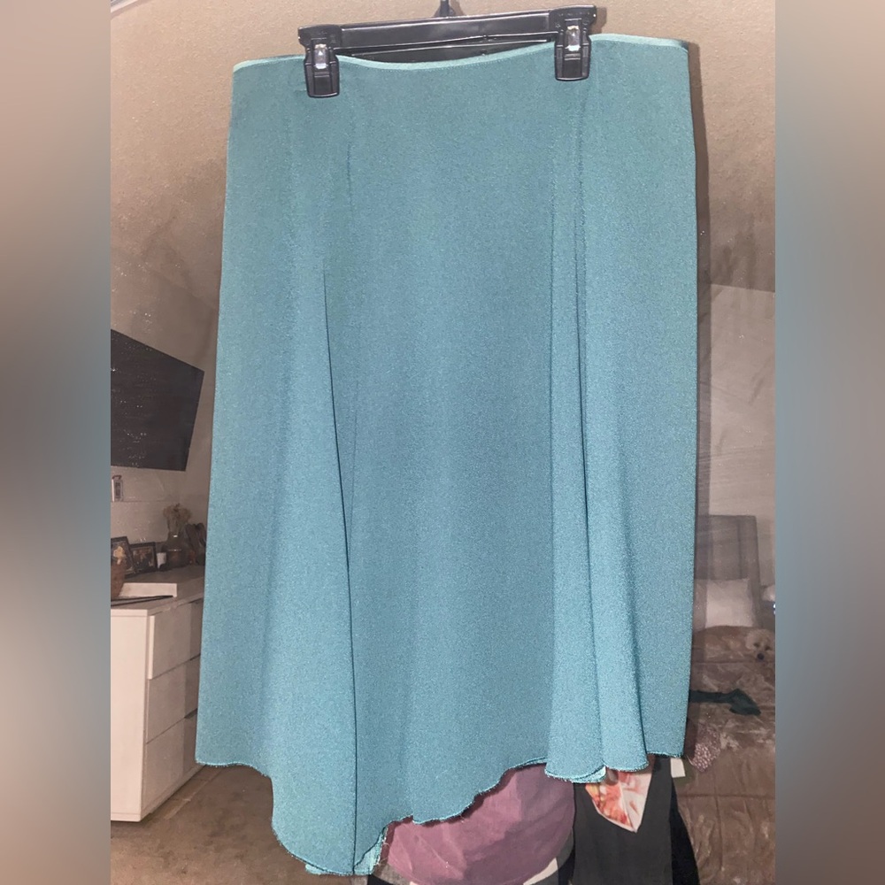 H&M emerald green asymmetrical skirt 12